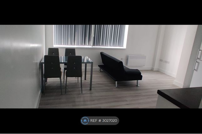 Flat, Victoria Road, Stafford photo 5