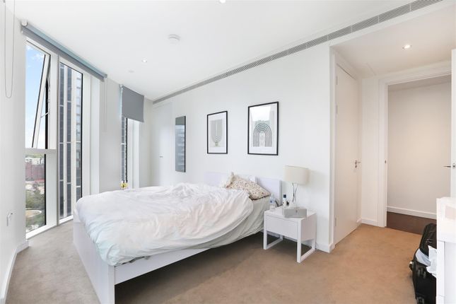 1004, 155 Wandsworth Road, London photo 4