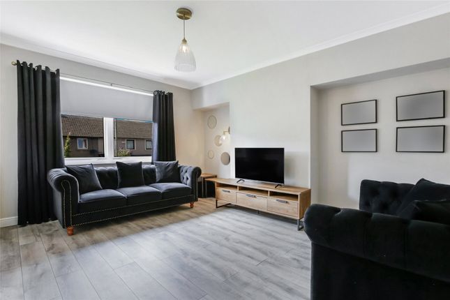 5, Howgate Road, South Lanarkshire photo 4