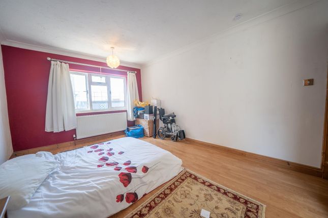 86, Fortuneswell, Portland photo 3