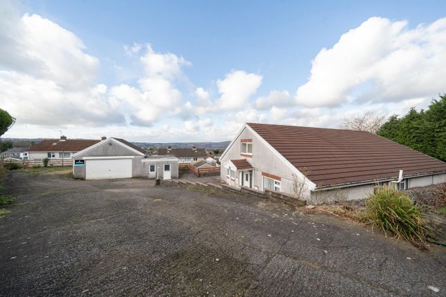 Thumbnail Detached bungalow for sale in Pen Y Fan, Llansamlet, Swansea