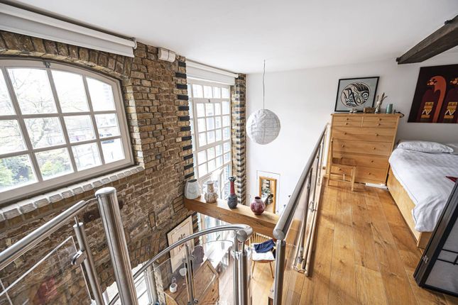 Thumbnail Flat for sale in Tannery House, Deal Street, Spitalfields, London