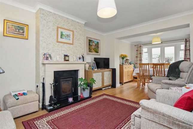 23, Sackville Street, Thrapston photo 3