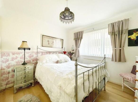 1, James Nurse Close, Cambridge photo 5