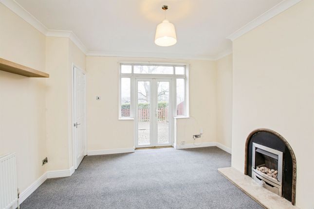 4, St. Peters Avenue, Sowerby Bridge photo 4