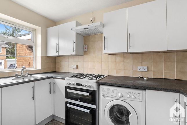 25, Glynbridge Gardens, Cheltenham photo 3