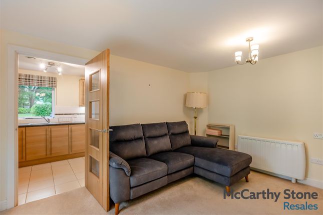 3 Glenhills Court, Little Glen Road, Leicester photo 4
