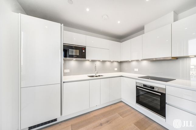 Apartment 35, City North West Tower, 9, Goodwin Street, London photo 4