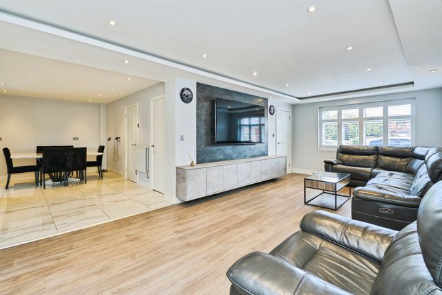 Hawkswell Drive, Willenhall photo 2