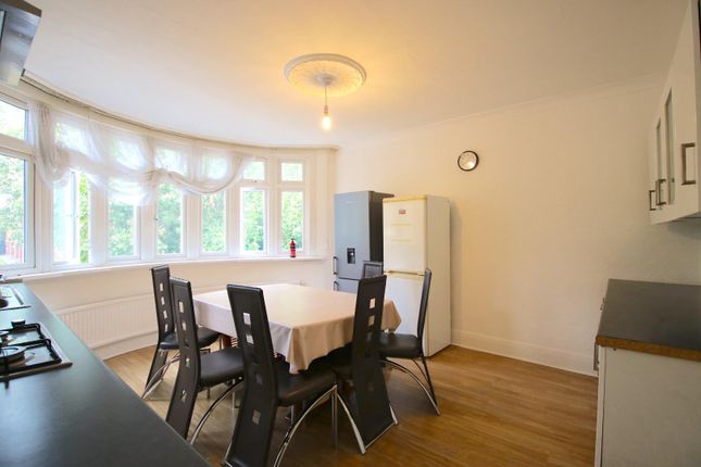 Flat 2 LHS, First and Second floors, 204 Longbridge Road, Barking photo 2