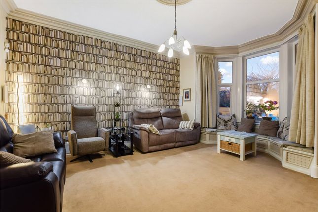 Mansebank Villa, 7, Mansfield, Glenrothes photo 3