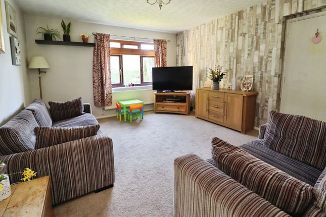 1, Holdenby Road, Lincoln photo 2