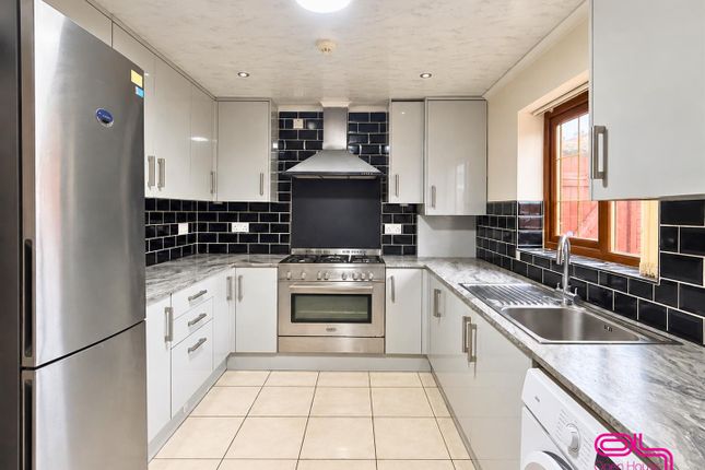 Kilsby Close, Bolton photo 5