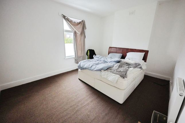 8, Edward Street, Bishop Auckland photo 4