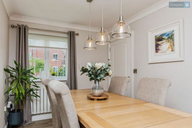 12, Holly Place, Nantwich photo 4