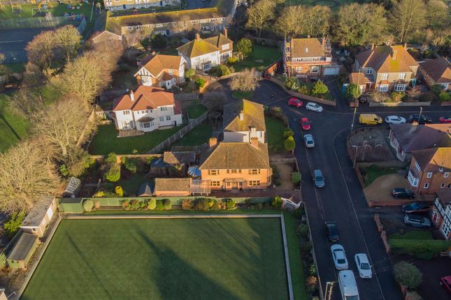 2, St. Andrews Road, Burnham-On-Sea photo 3