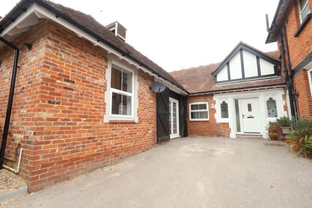 3-bed house on 22 Springfield Valley, St. Leonards-On-Sea, £1,400/mo