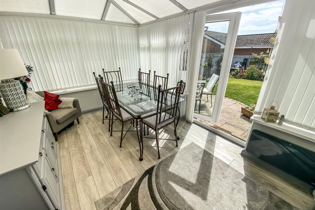 17, Alverton Drive, Newton Aycliffe photo 4