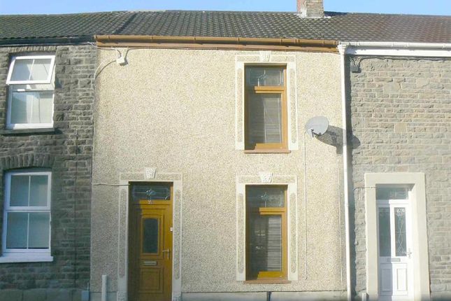 2-bed house on 30, Neath, £625/mo