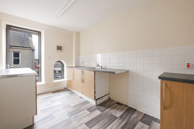 F, 14, Keptie Street, Angus photo 3