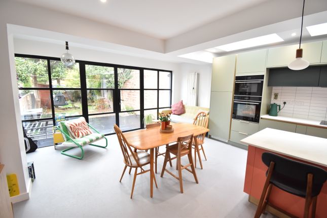 32, Prospect Park, Exeter photo 4