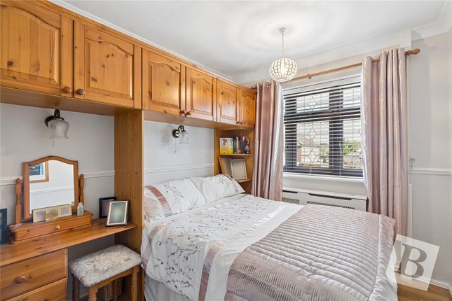 12, Goring Road, Dagenham photo 3