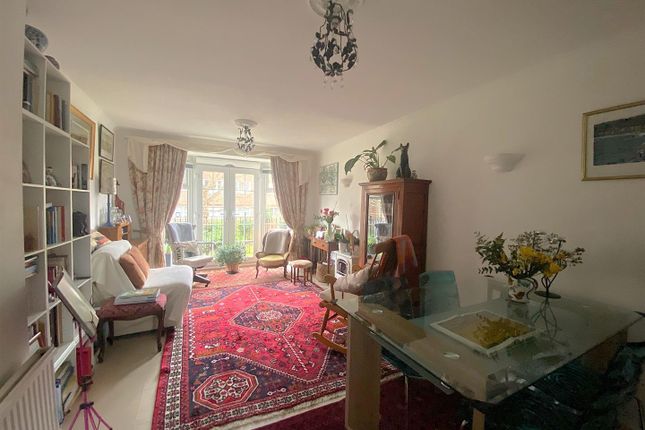 3 Braemar Court, Eridge Close, Bexhill-on-Sea photo 3