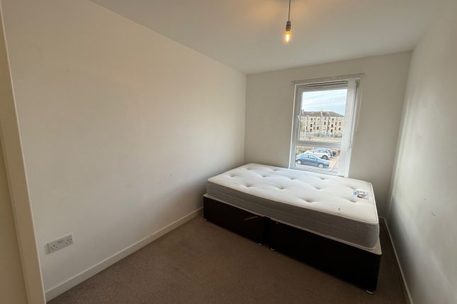 7 Springfield GardensGlasgow, Lanarkshire, G31, Lanarkshire photo 4