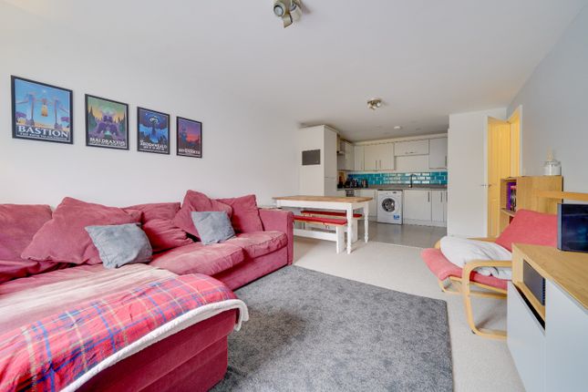 Flat for sale in Malt House Place, Green Drift, Royston