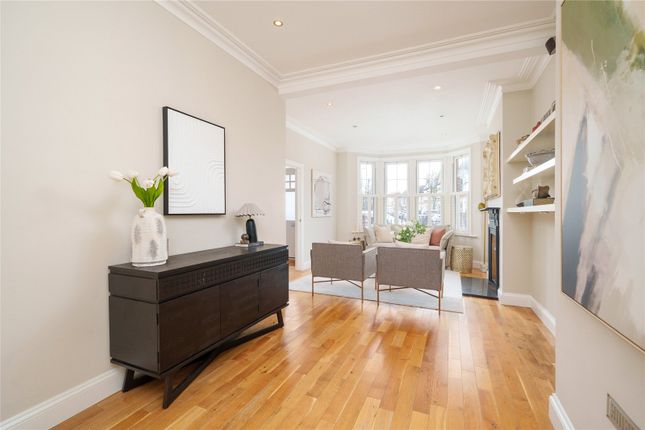 49, Bangalore Street, London photo 4
