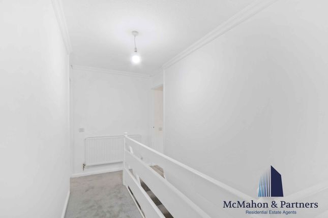Flat for sale in Lockwood Square, London