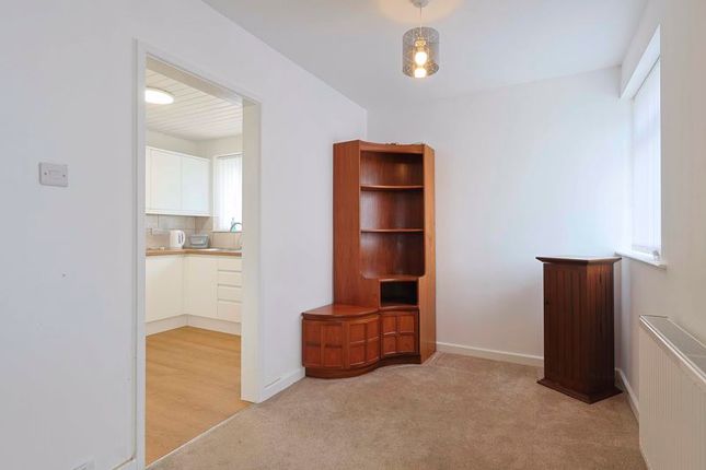 20, Furzeham Park, Brixham photo 3