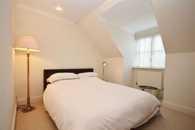 End terrace house to rent in Old Mill Court, Twyford, Reading, Berkshire