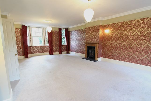 7, New Road, Welwyn photo 2