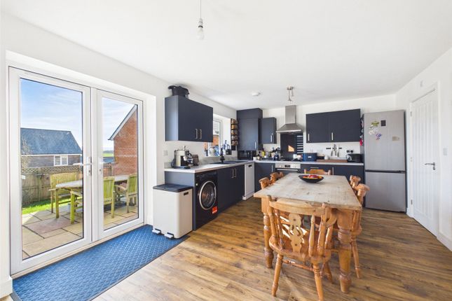 12, Ladybird Lane, Devon photo 2