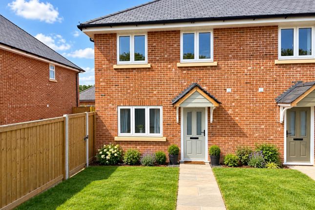 3-bed semi-detached on 43 MANOR ROAD, RINGWOOD, RINGWOOD, £485,000