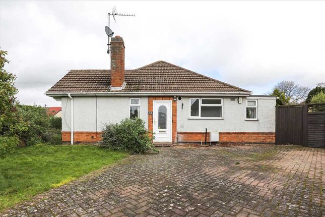 Thumbnail Bungalow to rent in Gotch Road, Barton Seagrave, Barton Seagrave