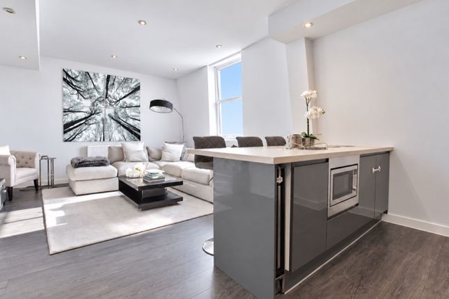 Apt 511, Orleans House, Liverpool photo 3