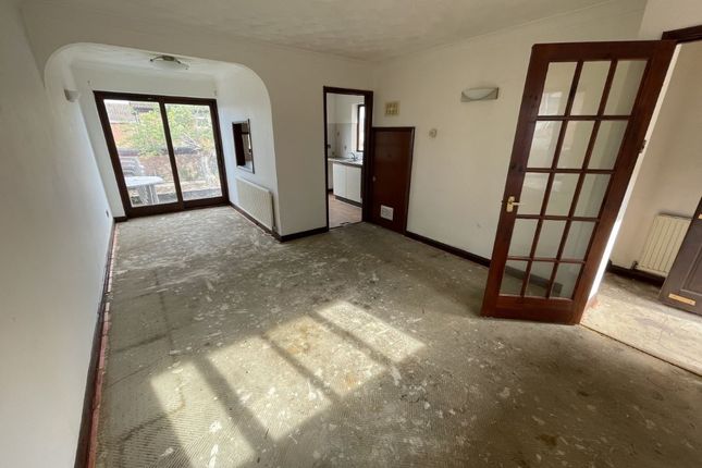 7, Thrift Street, Irchester photo 2