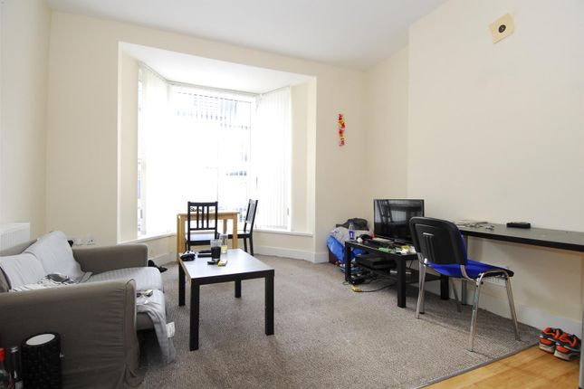 Thumbnail Property to rent in Seaton Avenue, Mutley, Plymouth