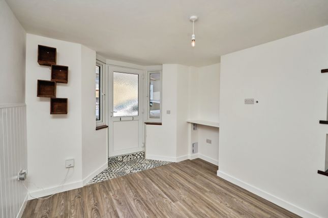 50, South Street, Ventnor photo 3
