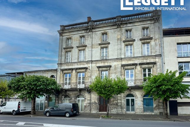 Villa for sale in Cognac, Charente, Nouvelle-Aquitaine