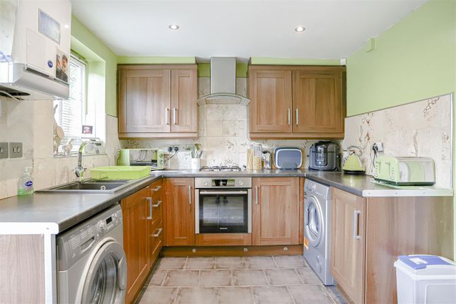 56, The Moorings, Burnley photo 3