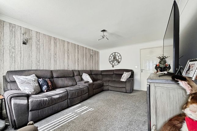 15, Glan Rhymni, Cardiff photo 3