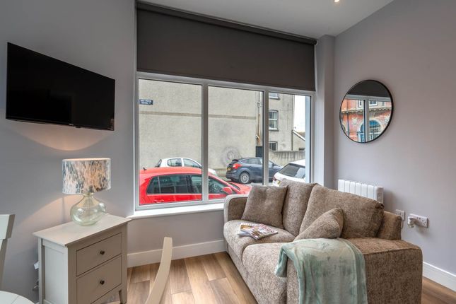 1 Castle Terrace, Aberystwyth Ceredigion photo 2