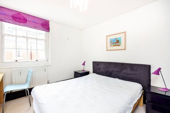 Flat to rent in Norfolk House, Regency Street, Westminster, London