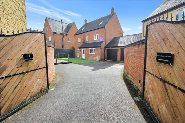 Detached house for sale in Twineham Road, Swindon, Wiltshire