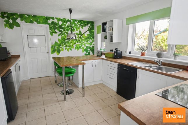 10, Merlin Court, Durham photo 2