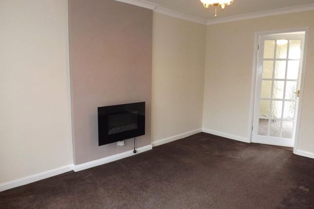 68, Holyrood Rise, Rotherham photo 2