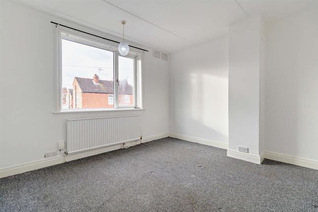 End terrace house for sale in Holyrood Road, Doncaster